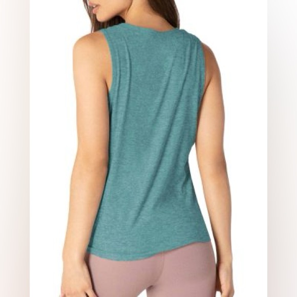 Beyond Yoga All for Ties Tank in teal - Picture 2 of 5